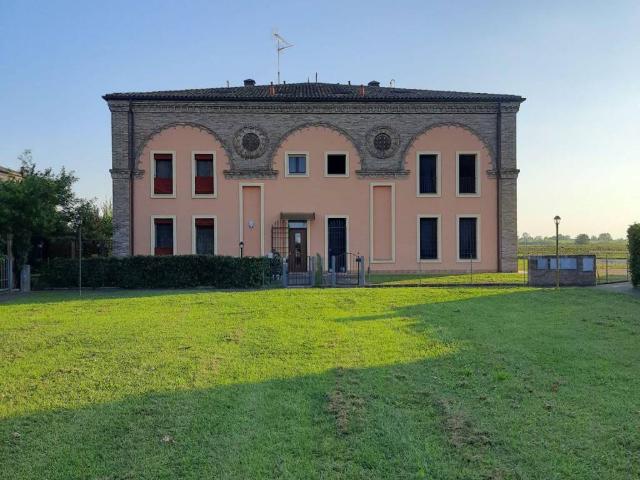 Casa indipendente in vendita a Ferrara FE