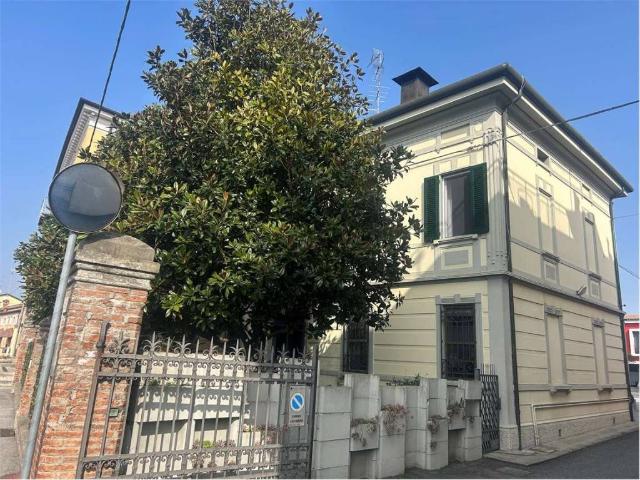 Casa indipendente in vendita a Ferrara FE