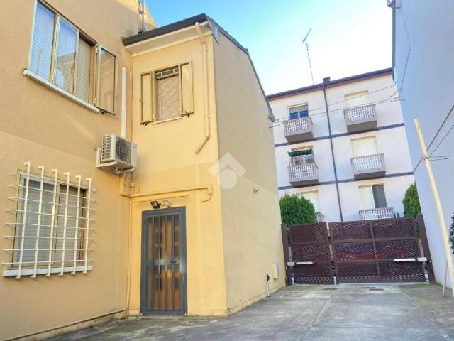 Casa indipendente in vendita a Ferrara FE
