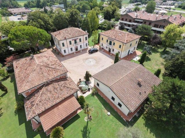 Casa indipendente in vendita a Ferrara FE