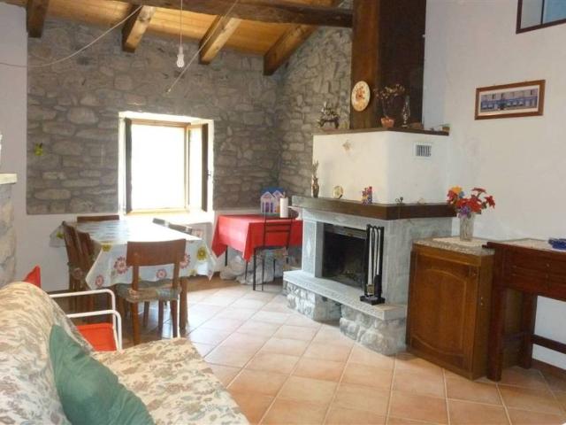 Casa indipendente in vendita a Fiumalbo MO
