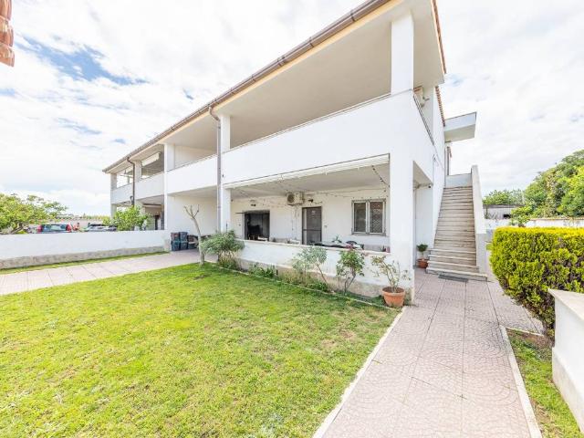 Casa indipendente in vendita a Fiumicino RM