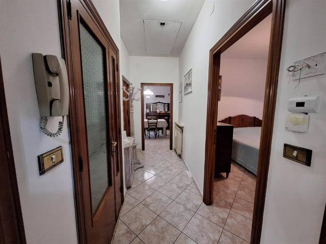 Casa indipendente in vendita a Fiuminata MC