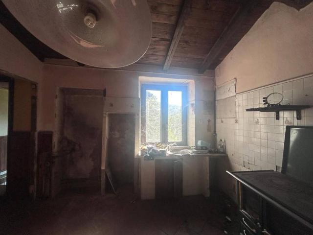 Casa indipendente in vendita a Fivizzano MS