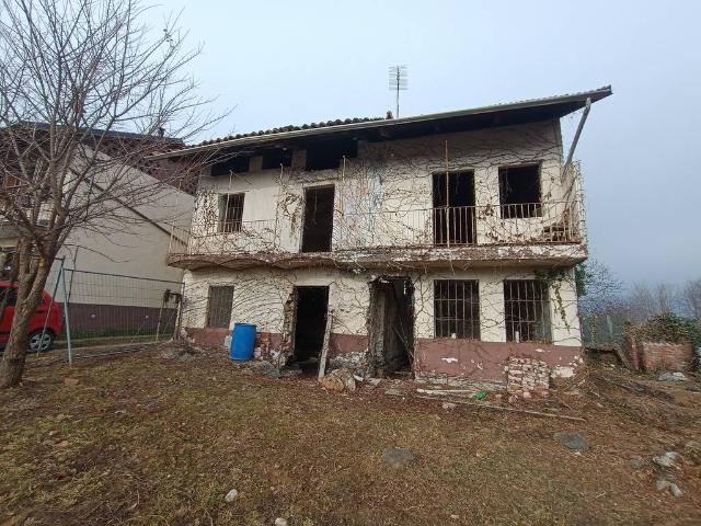 Casa indipendente in vendita a Fiano TO