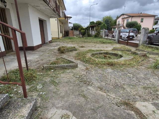 Casa indipendente in vendita a Ficarolo RO