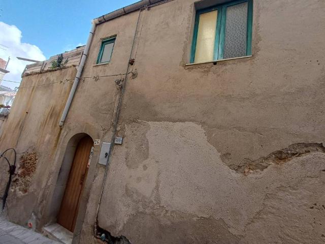 Casa indipendente in vendita a Ficarra ME