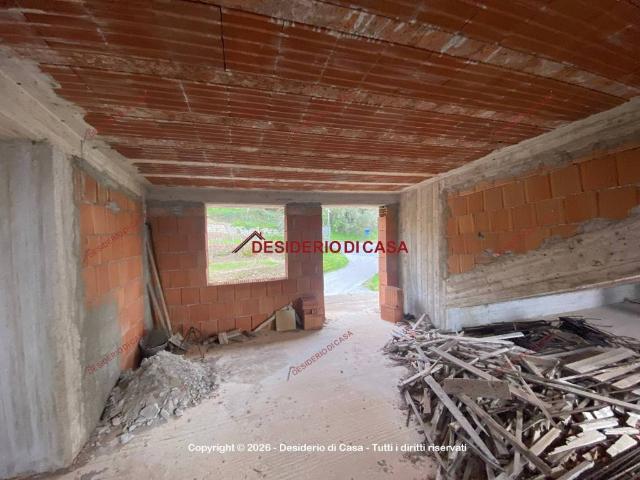 Casa indipendente in vendita a Ficarra ME