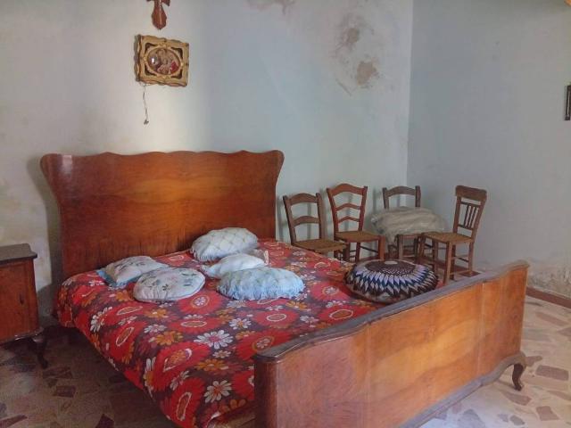 Casa indipendente in vendita a Ficarra ME