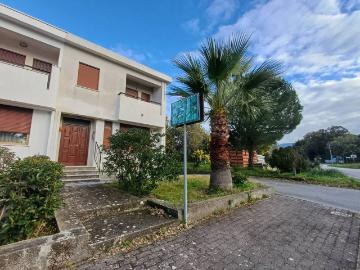 Casa indipendente in vendita a Ficarra ME