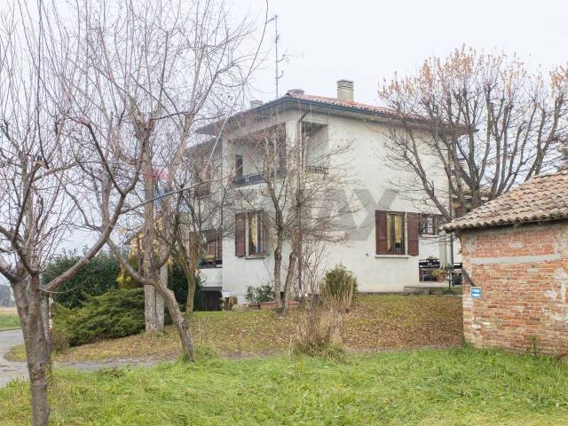 Casa indipendente in vendita a Fidenza