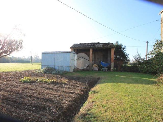 Casa indipendente in vendita a Fidenza PR