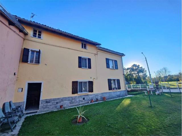 Casa indipendente in vendita a Fidenza PR