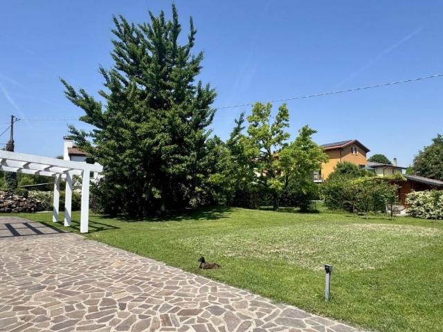 Casa indipendente in vendita a Fiesso d'Artico VE