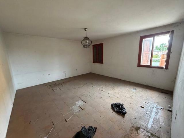 Casa indipendente in vendita a Fiesso Umbertiano RO
