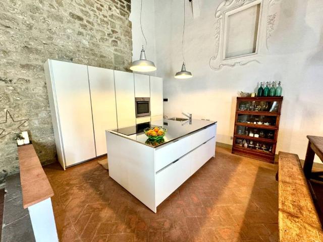 Casa indipendente in vendita a Figline e Incisa Valdarno FI