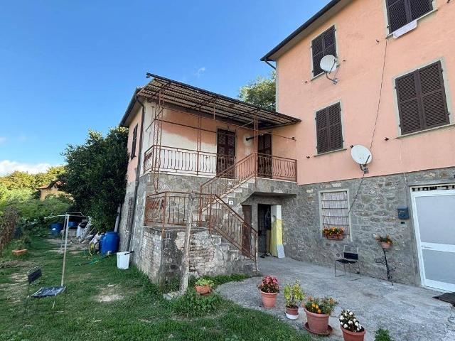 Casa indipendente in vendita a Filattiera MS