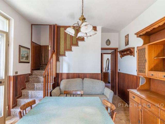Casa indipendente in vendita a Filattiera MS
