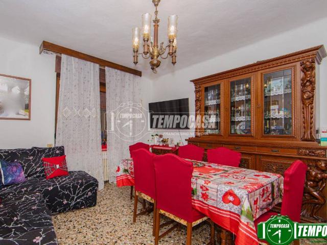 Casa indipendente in vendita a Filighera PV