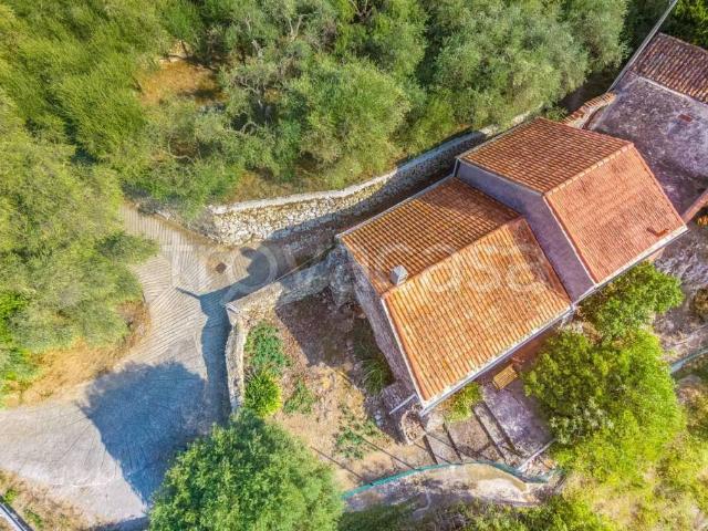 Casa indipendente in vendita a Finale Ligure via Cappelletta Nuova