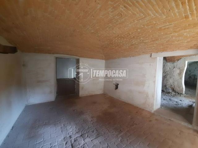 Casa indipendente in vendita a Fiorano Canavese TO