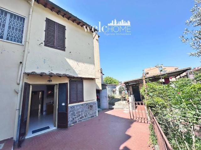 Casa indipendente in vendita a Firenze FI
