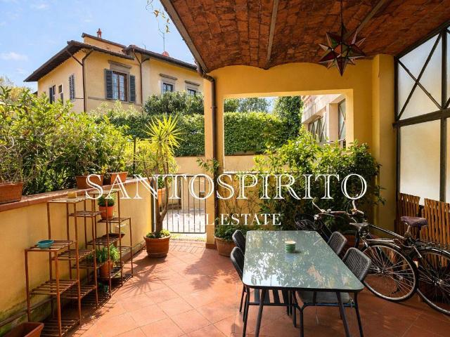 Casa indipendente in vendita a Firenze FI