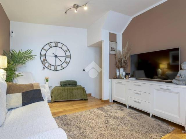 Casa indipendente in vendita a Firenze FI