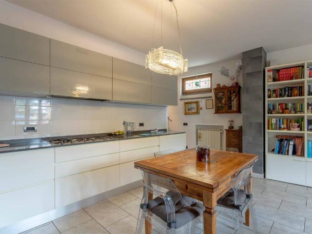 Casa indipendente in vendita a Firenze FI