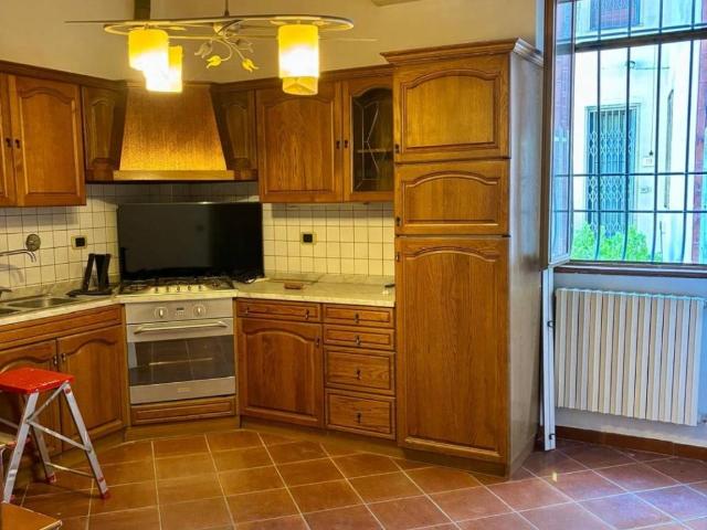 Casa indipendente in vendita a Firenze FI
