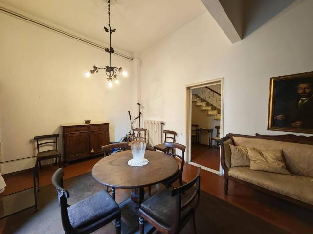 Casa indipendente in vendita a Firenze FI
