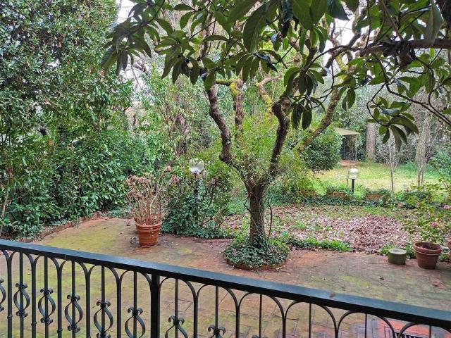 Casa indipendente in vendita a Firenze FI