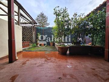 Casa indipendente in vendita a Firenze FI