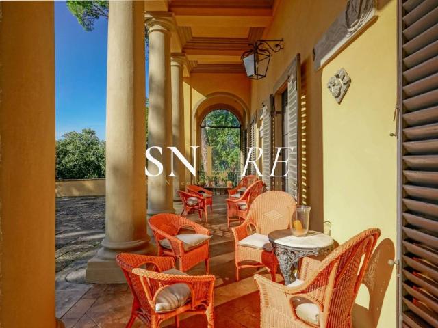 Casa indipendente in vendita a Firenze FI