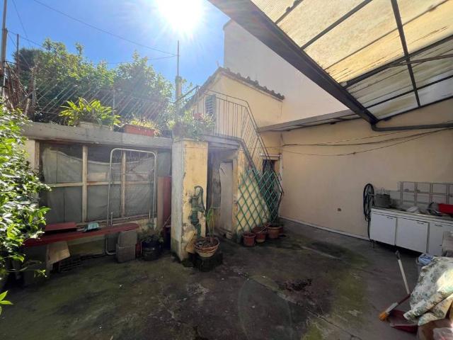 Casa indipendente in vendita a Firenze FI