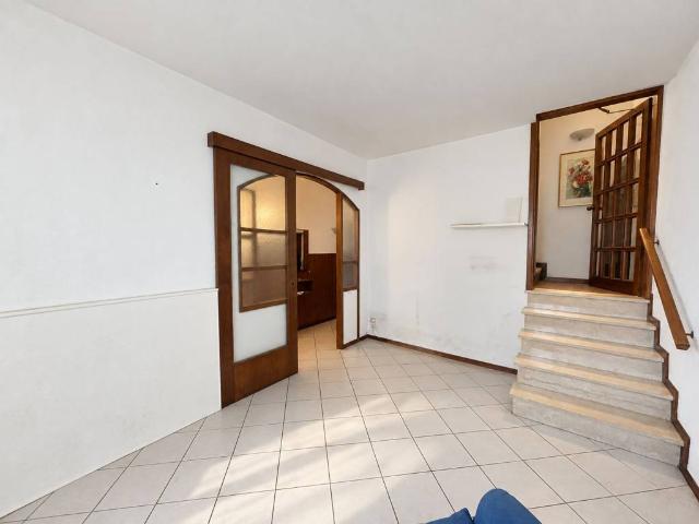 Casa indipendente in vendita a Firenze FI
