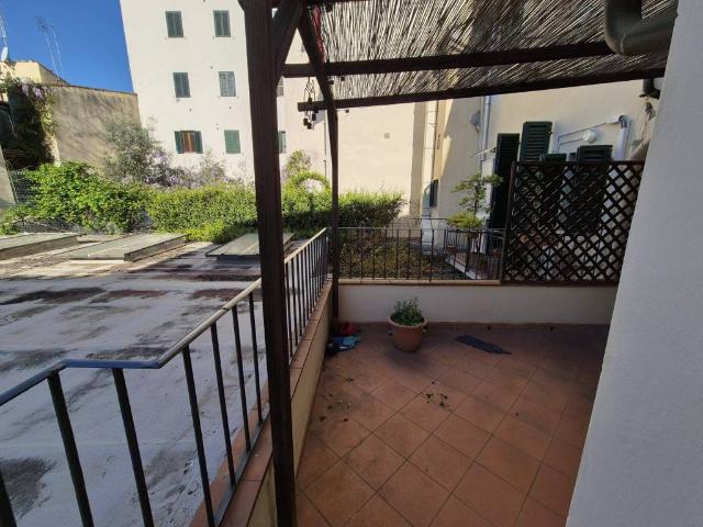 Casa indipendente in vendita a Firenze FI
