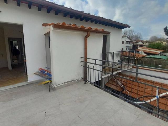Casa indipendente in vendita a Firenze FI
