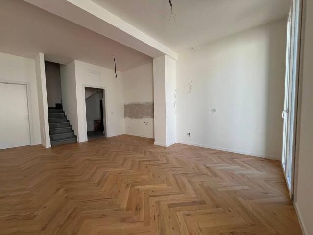 Casa indipendente in vendita a Firenze FI
