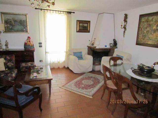 Casa indipendente in vendita a Firenze FI