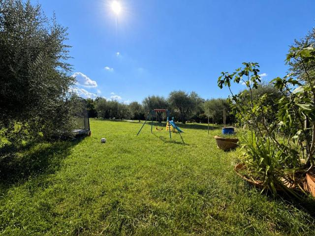 Casa indipendente in vendita a Firenze FI