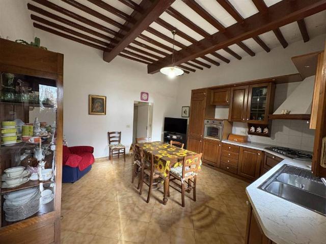 Casa indipendente in vendita a Firenze FI