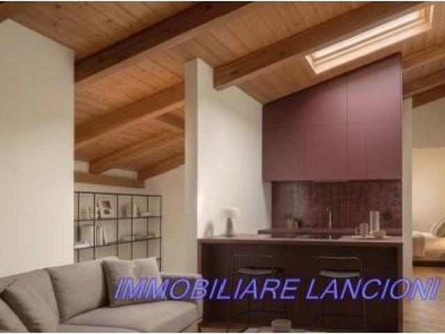 Casa indipendente in vendita a Firenze FI