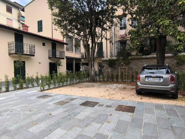 Casa indipendente in vendita a Firenze FI