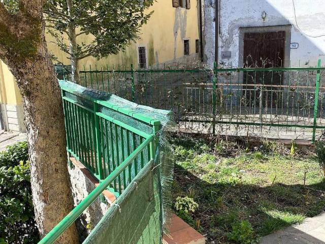 Casa indipendente in vendita a Firenzuola FI