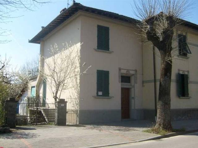 Casa indipendente in vendita a Firenzuola FI