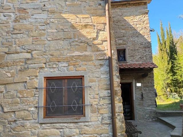 Casa indipendente in vendita a Firenzuola FI