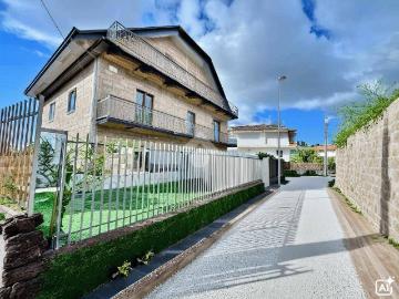 Casa indipendente in vendita a Fisciano SA