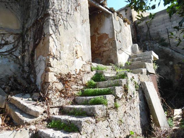 Casa indipendente in vendita a Floridia SR