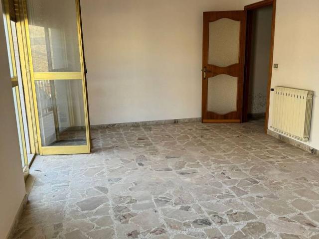 Casa indipendente in vendita a Floridia SR